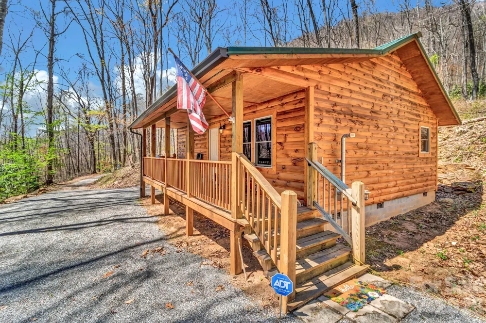 1100 Panther Branch Road Canton, NC 28716