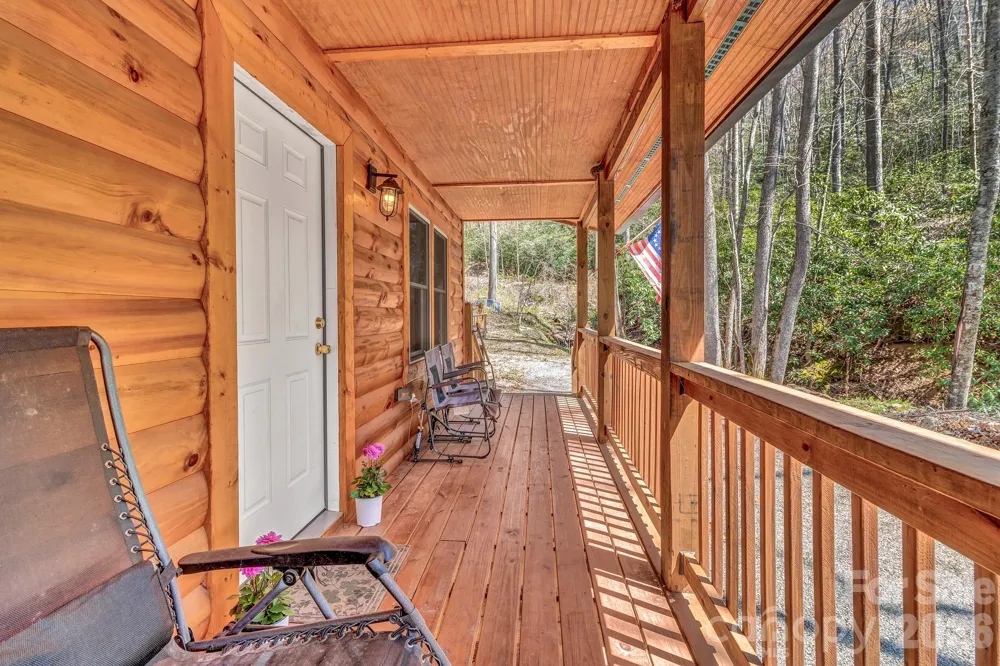 1100 Panther Branch Road Canton, NC 28716
