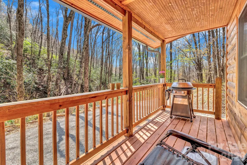 1100 Panther Branch Road Canton, NC 28716