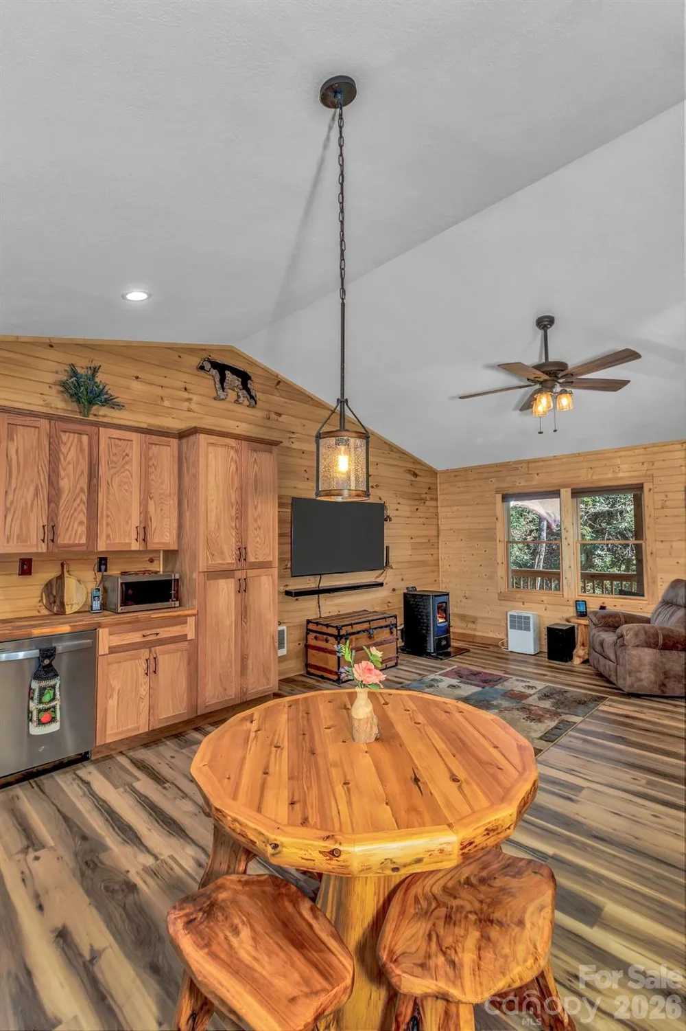 1100 Panther Branch Road Canton, NC 28716