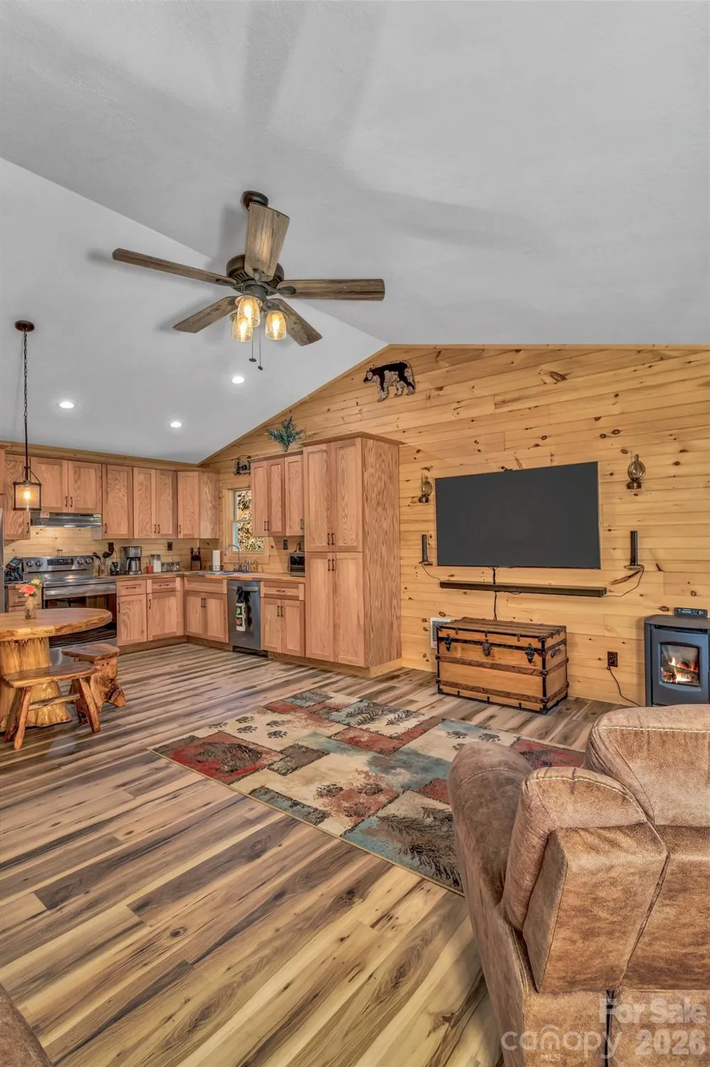 1100 Panther Branch Road Canton, NC 28716
