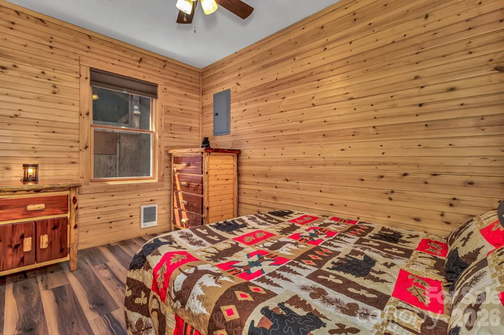 1100 Panther Branch Road Canton, NC 28716