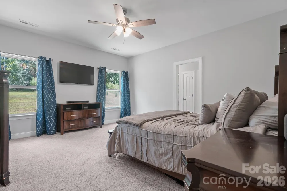 4903 Rio De Luna Hickory, NC 28601