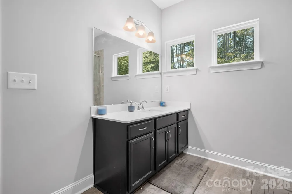 4903 Rio De Luna Hickory, NC 28601