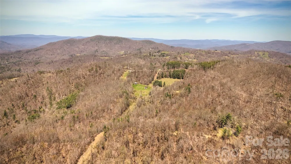 7277 Beech Mountain Road Beech Mountain, NC 28622