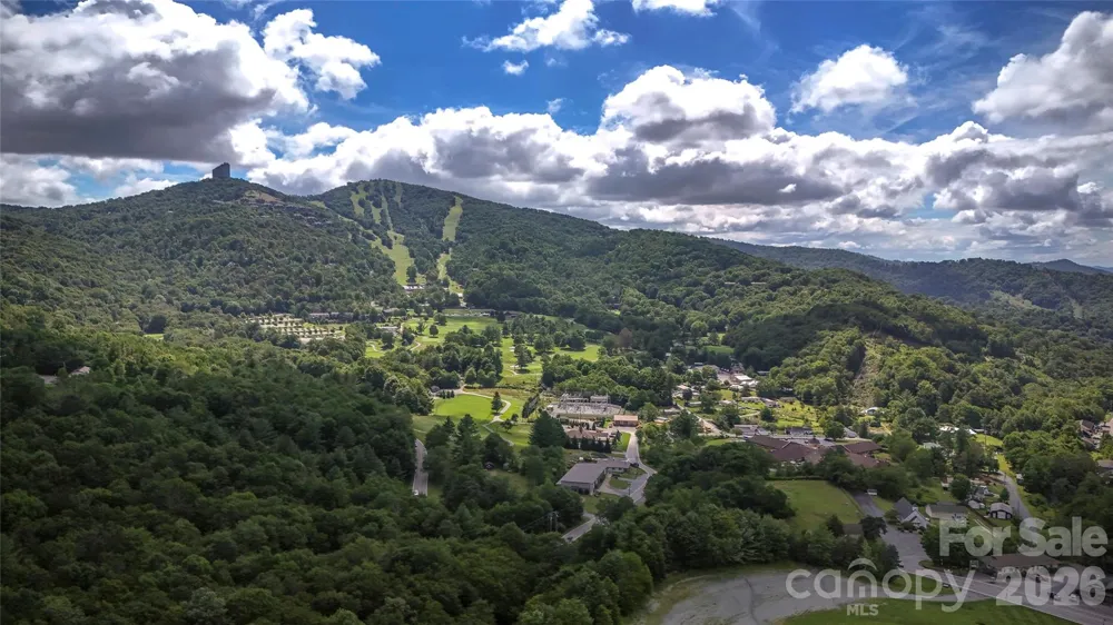 7277 Beech Mountain Road Beech Mountain, NC 28622