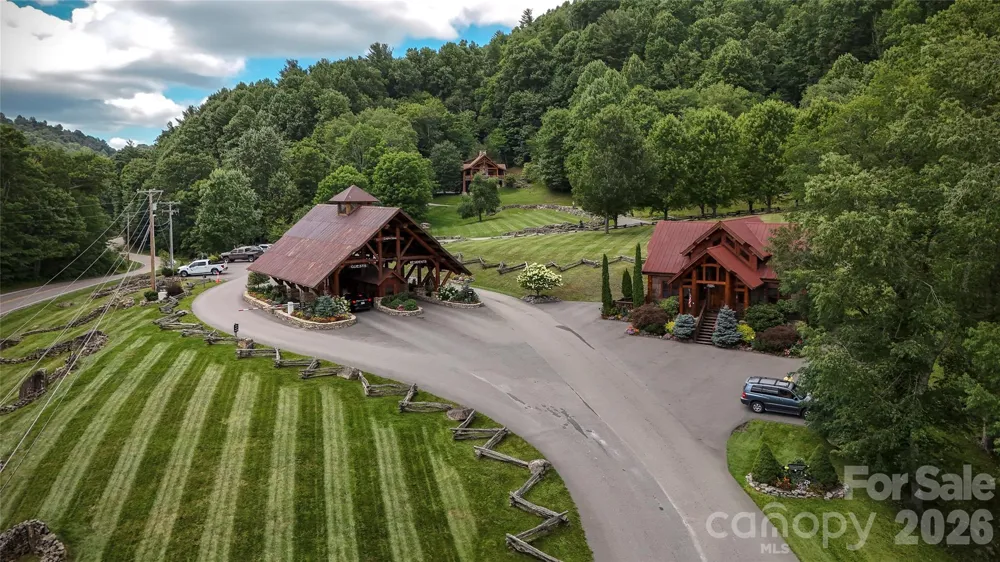 7277 Beech Mountain Road Beech Mountain, NC 28622