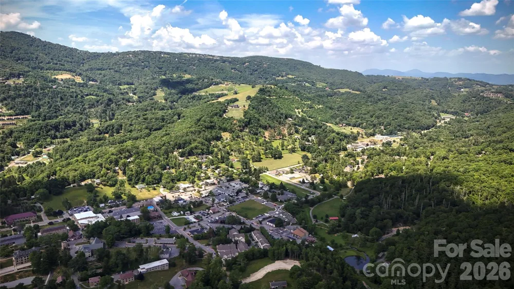 7277 Beech Mountain Road Beech Mountain, NC 28622