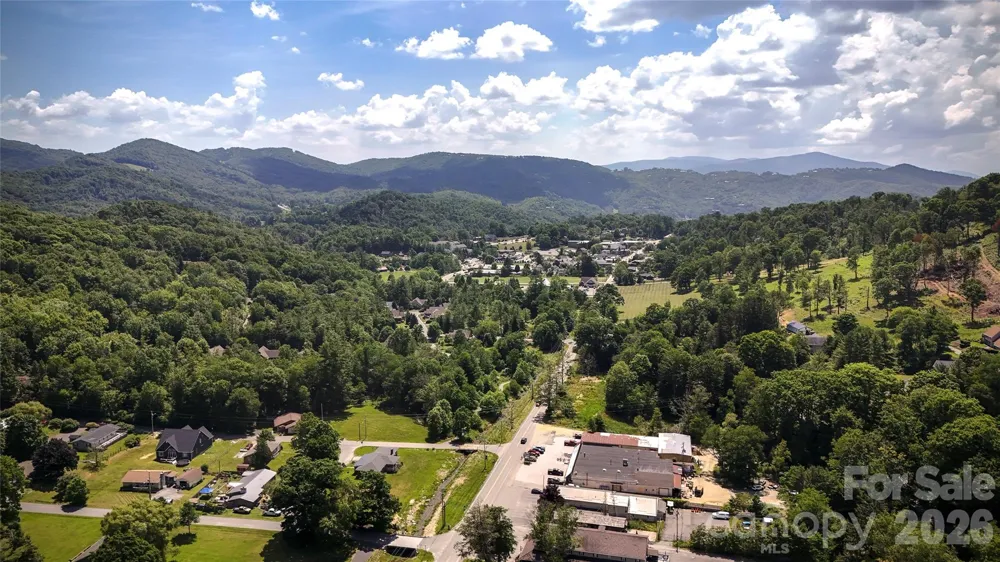 7277 Beech Mountain Road Beech Mountain, NC 28622