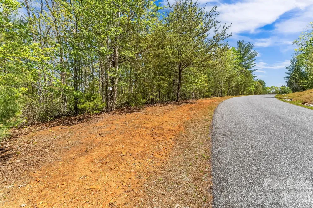 1006 High Trail Drive #32-11 Nebo, NC 28761