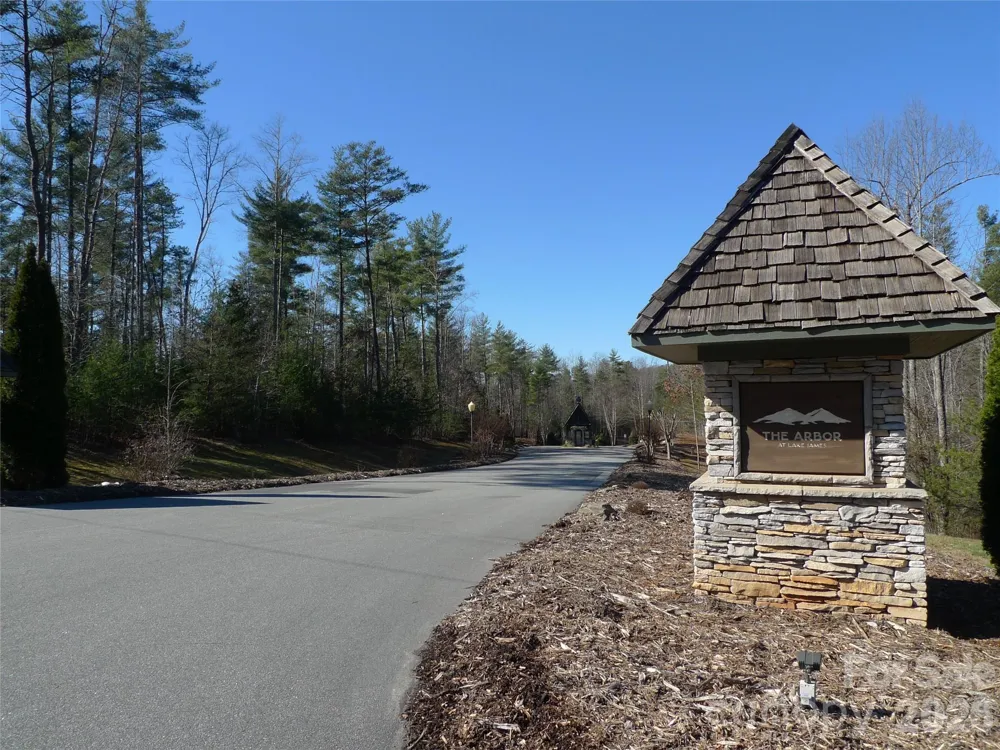 1006 High Trail Drive #32-11 Nebo, NC 28761