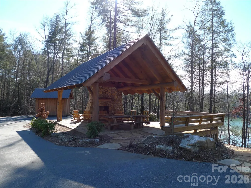 1006 High Trail Drive #32-11 Nebo, NC 28761