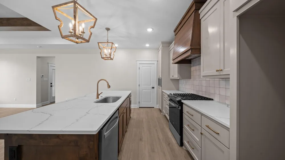 162 Buffalo Ridge Road Giddings, TX 78942