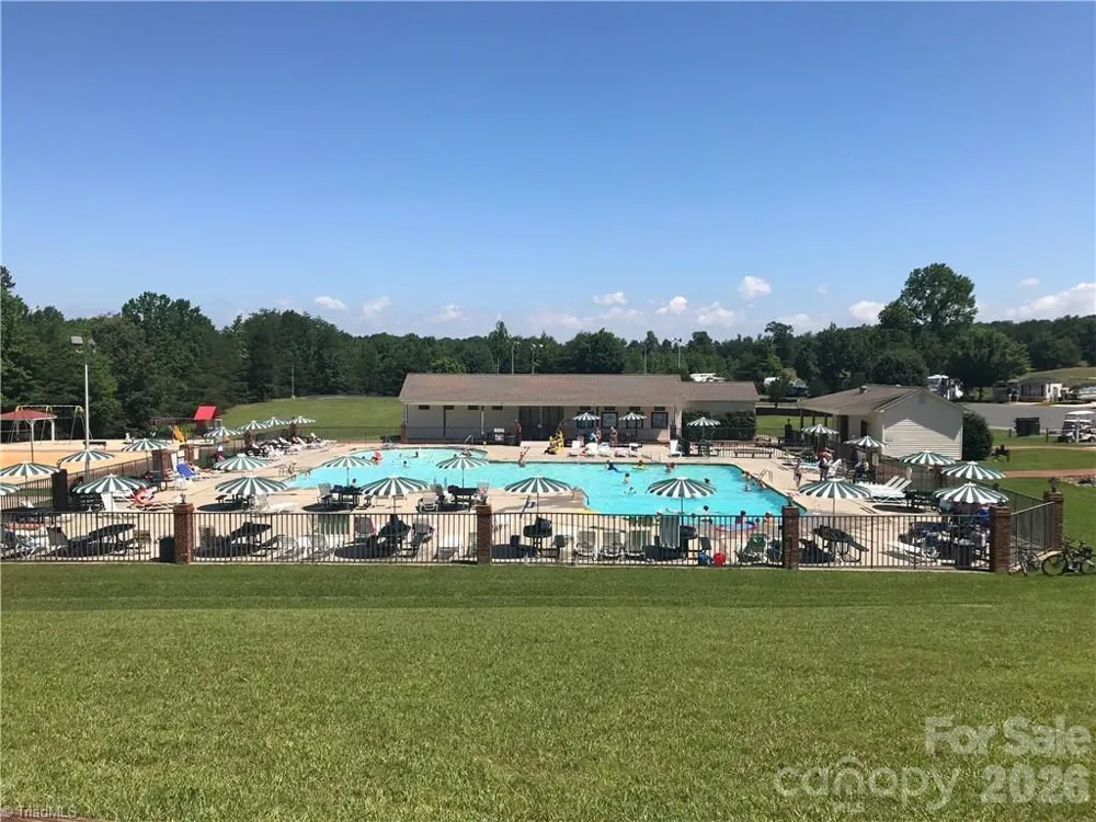 125 Maple Street New London, NC 28127