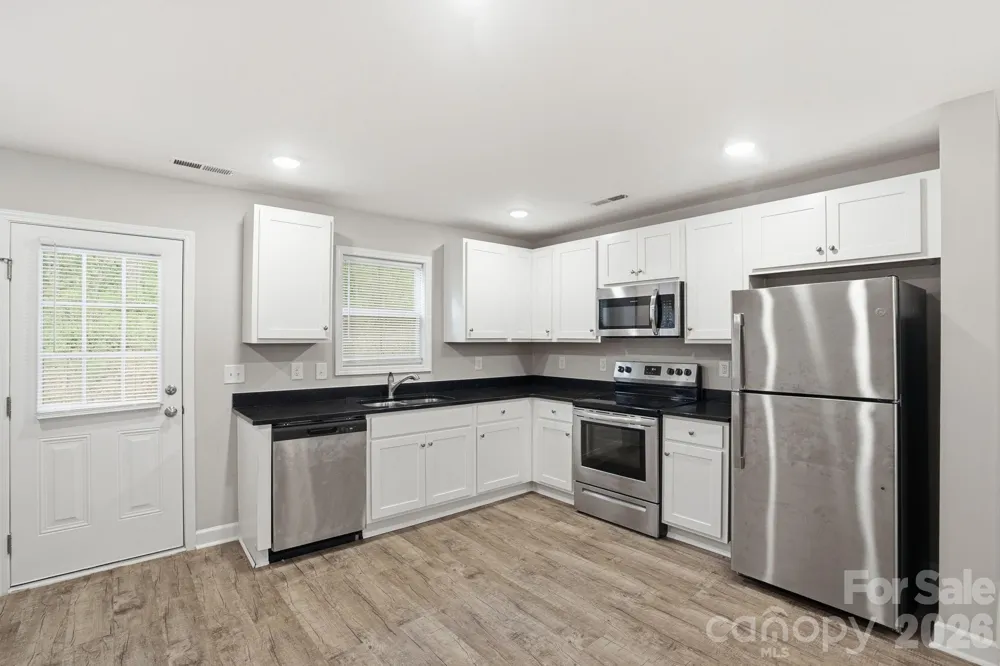 153 Mckinnon Avenue NE Concord, NC 28025