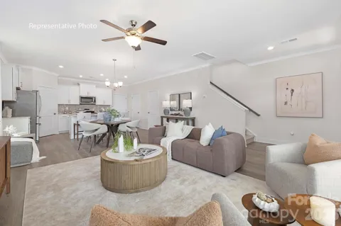 1050 Whistling Place