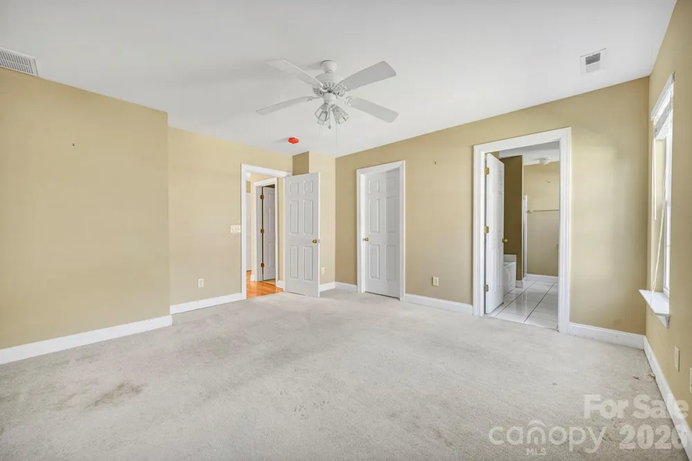 4979 Glen Cove Drive Southport, NC 28461