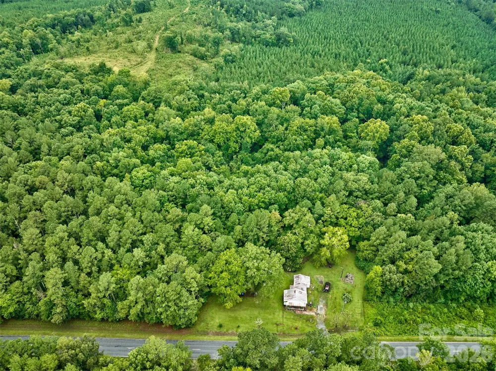 21 US Highway 21 Highway Ridgeway, SC 29130