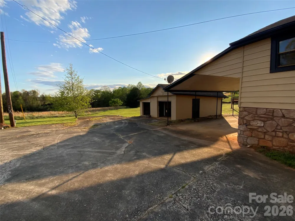 310 Horn Bottom Road Forest City, NC 28043