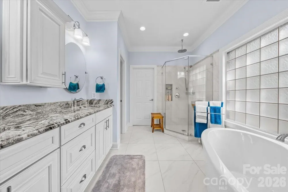 135 Harbor Drive W Lexington, NC 27292