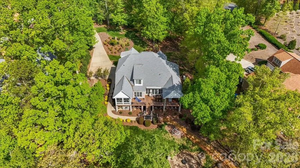 135 Harbor Drive W Lexington, NC 27292