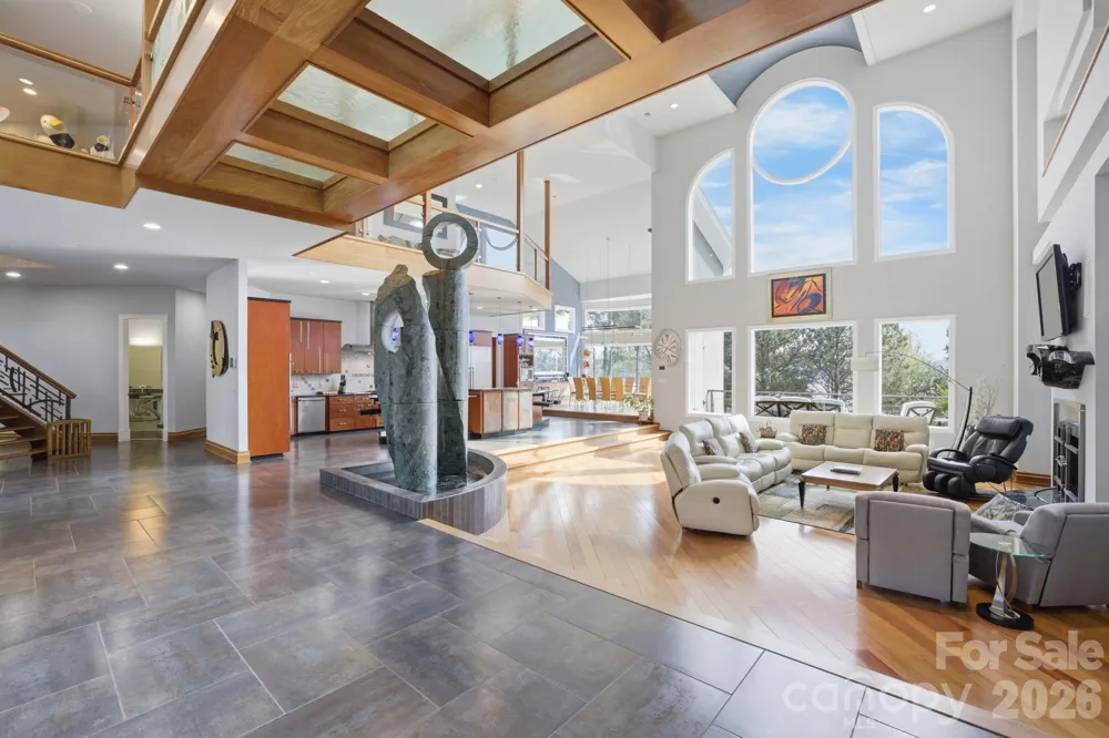 158 Printers Lane New London, NC 28127