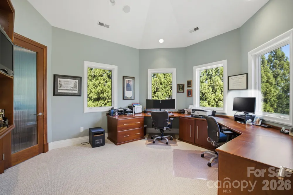 158 Printers Lane New London, NC 28127