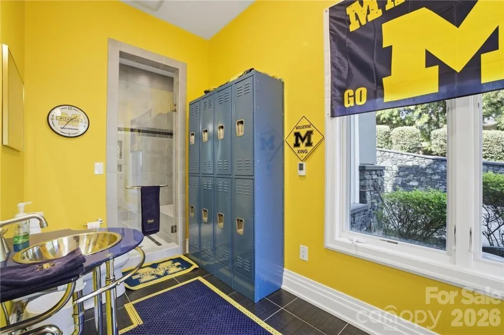 158 Printers Lane New London, NC 28127