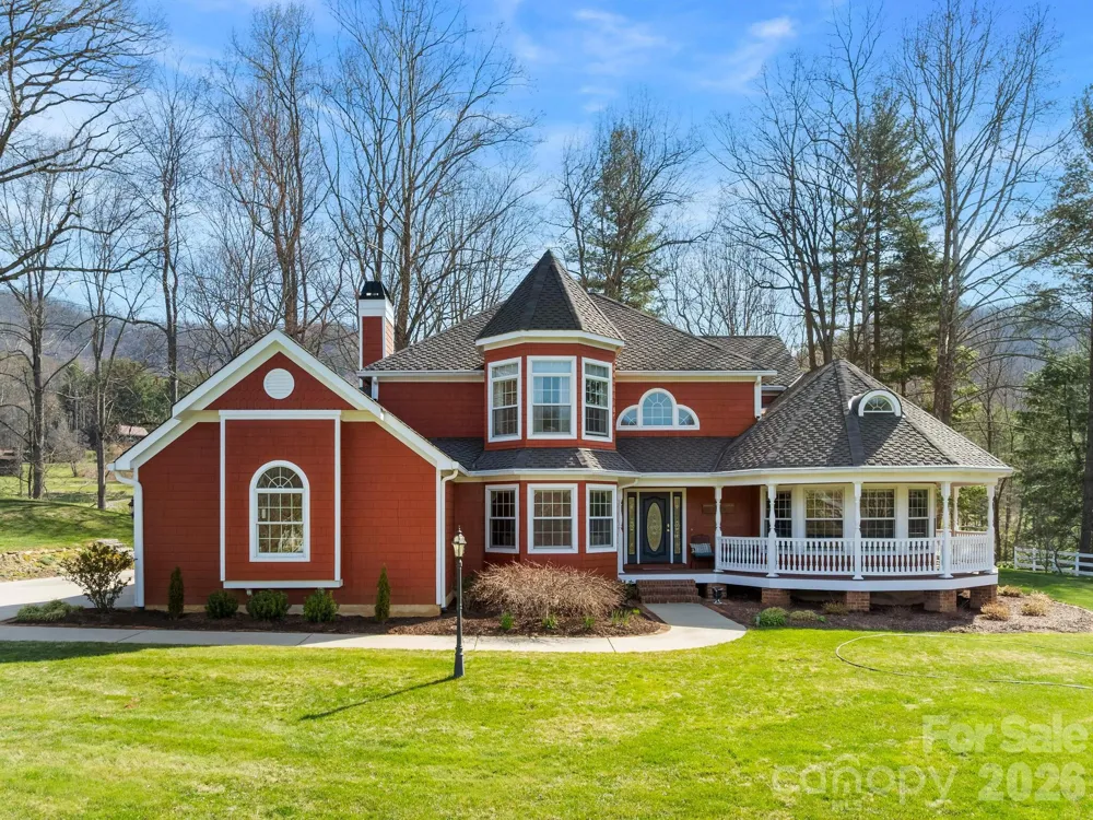 223 Fairway Terrace Canton, NC 28716