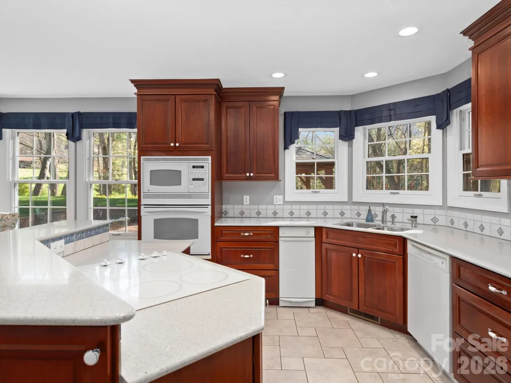223 Fairway Terrace Canton, NC 28716