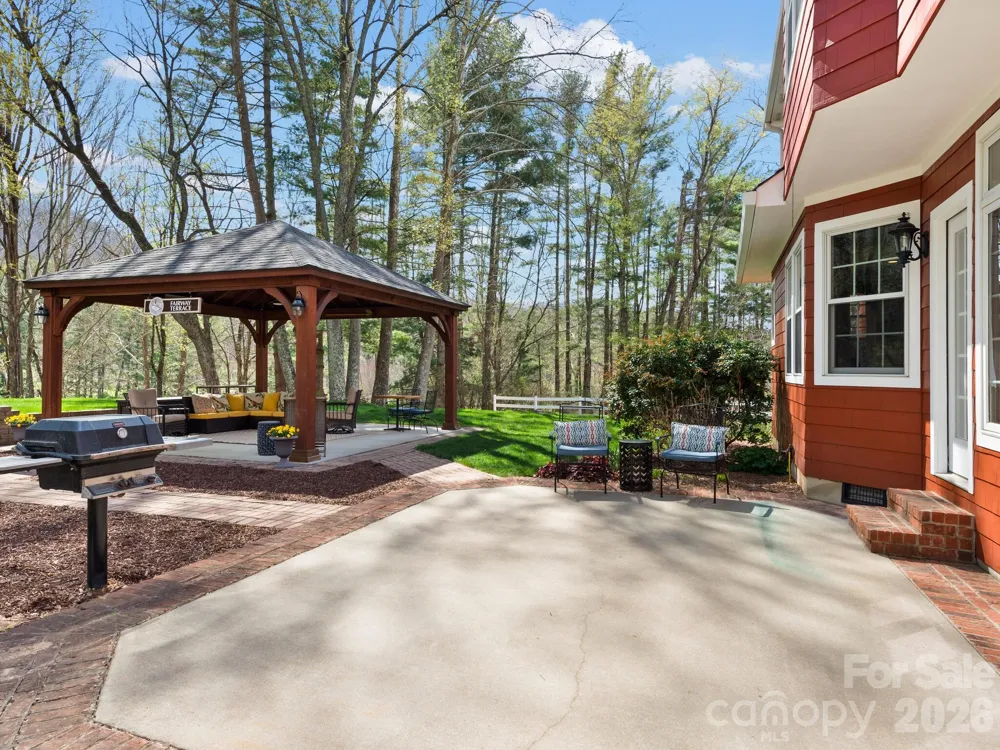 223 Fairway Terrace Canton, NC 28716
