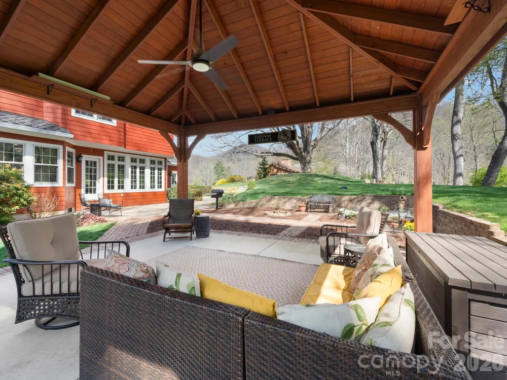 223 Fairway Terrace Canton, NC 28716