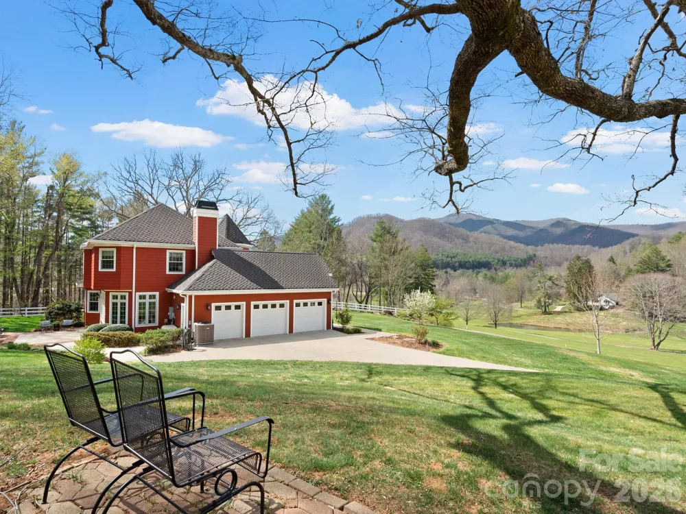 223 Fairway Terrace Canton, NC 28716