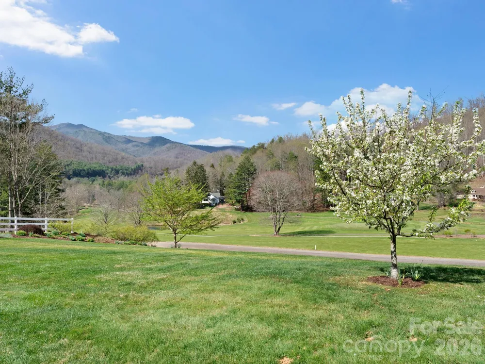 223 Fairway Terrace Canton, NC 28716