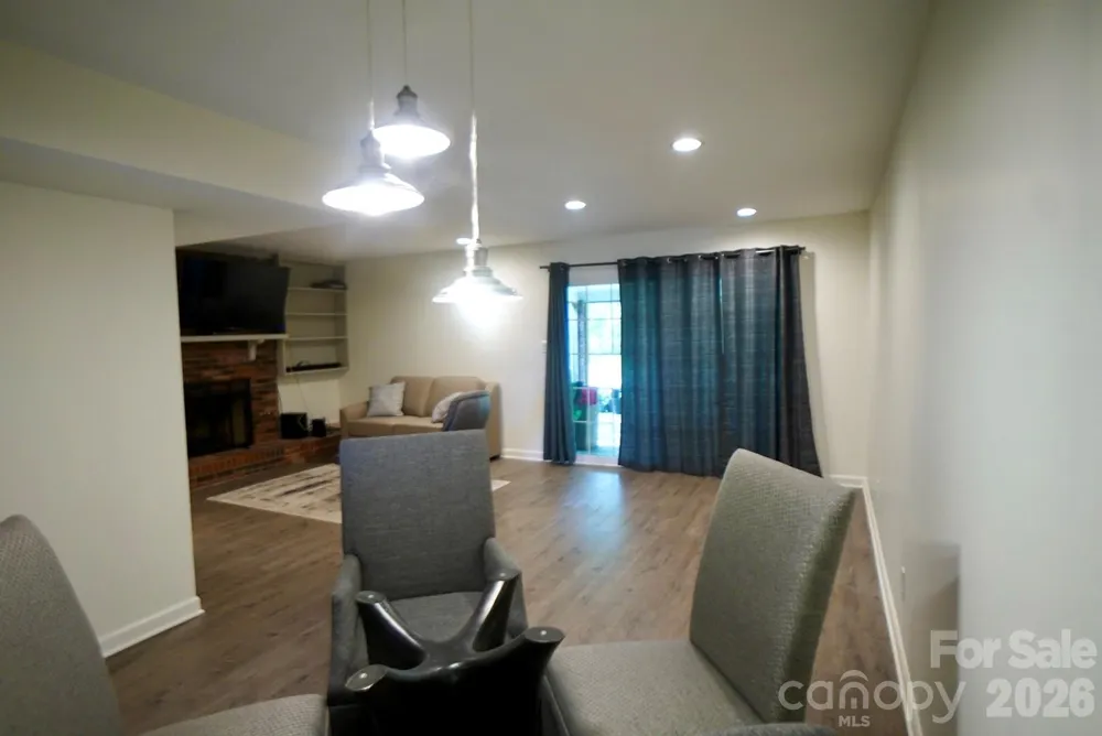 2705 Center Street #36 Hickory, NC 28601