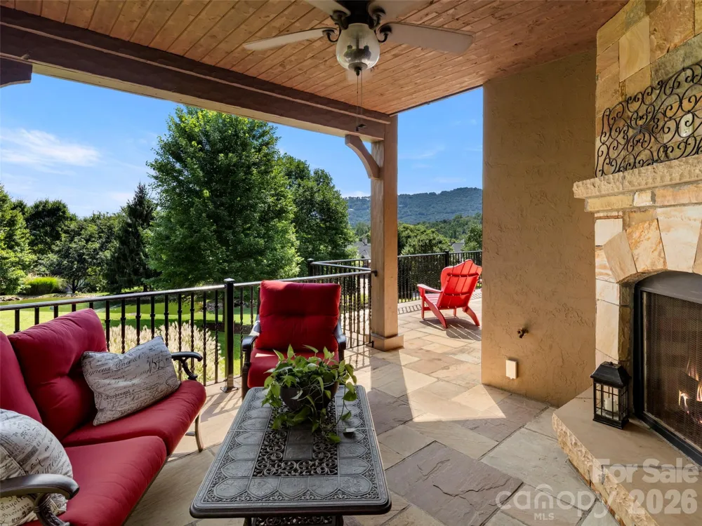 12 Windelsham Way Arden, NC 28704