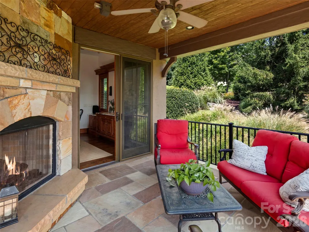 12 Windelsham Way Arden, NC 28704