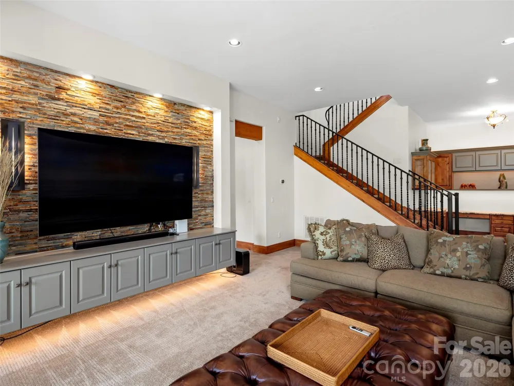 12 Windelsham Way Arden, NC 28704