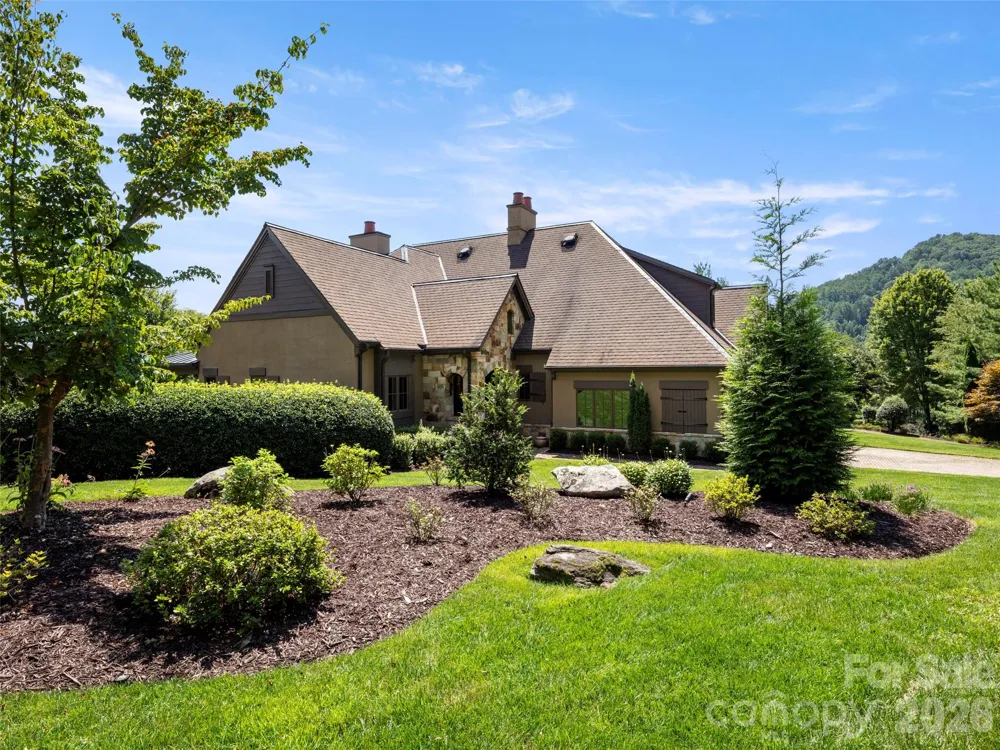12 Windelsham Way Arden, NC 28704