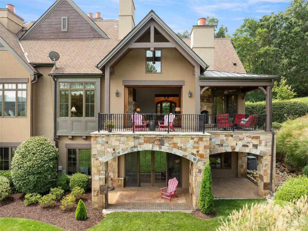 12 Windelsham Way Arden, NC 28704