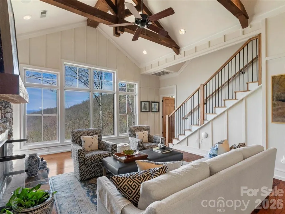 45 Creekside Way #I301 Burnsville, NC 28714