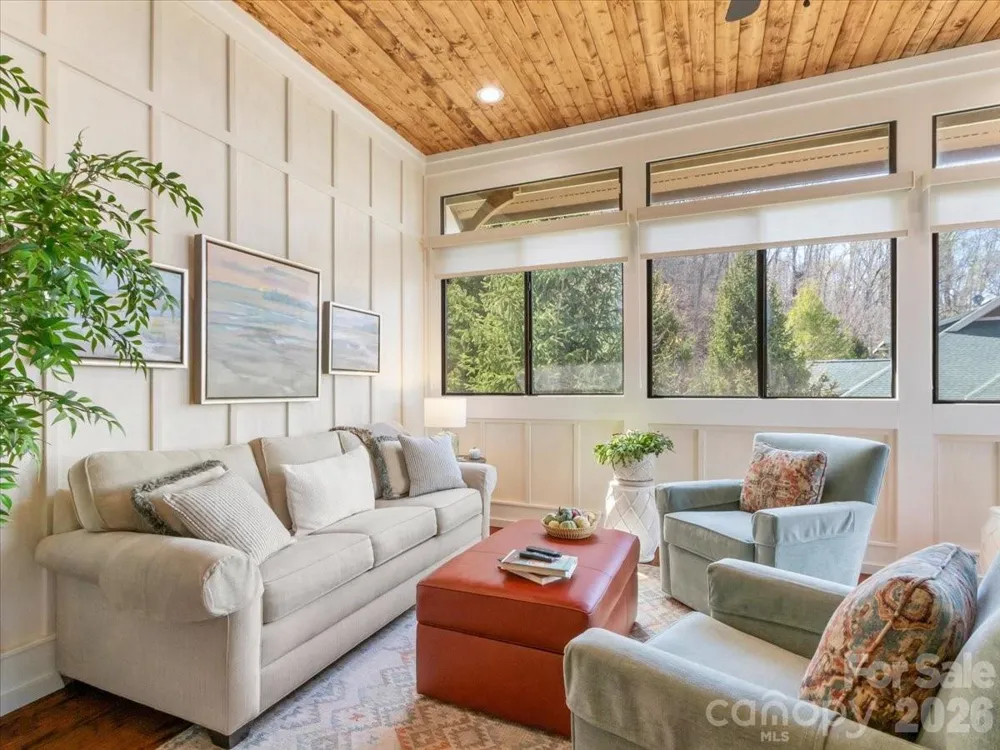 45 Creekside Way #I301 Burnsville, NC 28714