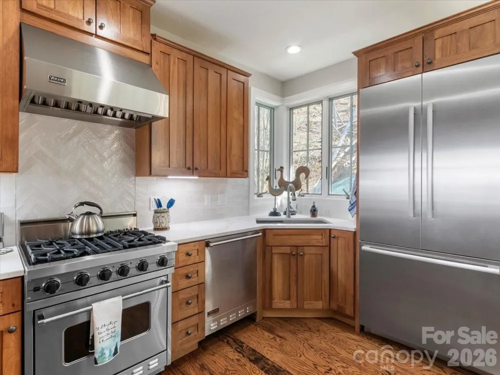 45 Creekside Way #I301 Burnsville, NC 28714