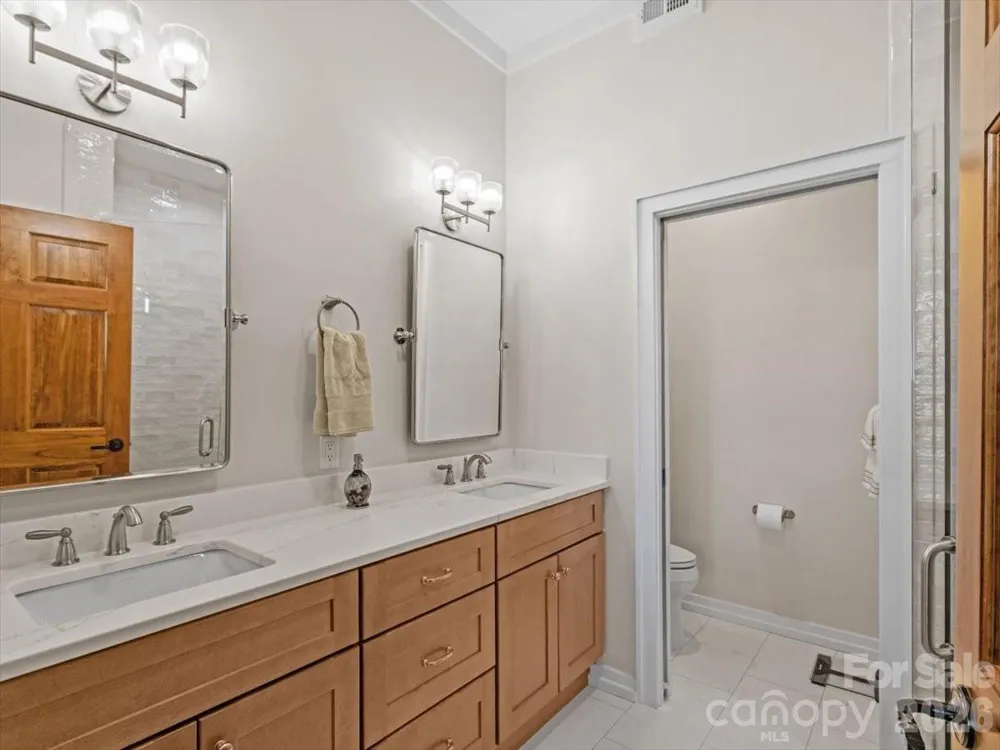 45 Creekside Way #I301 Burnsville, NC 28714