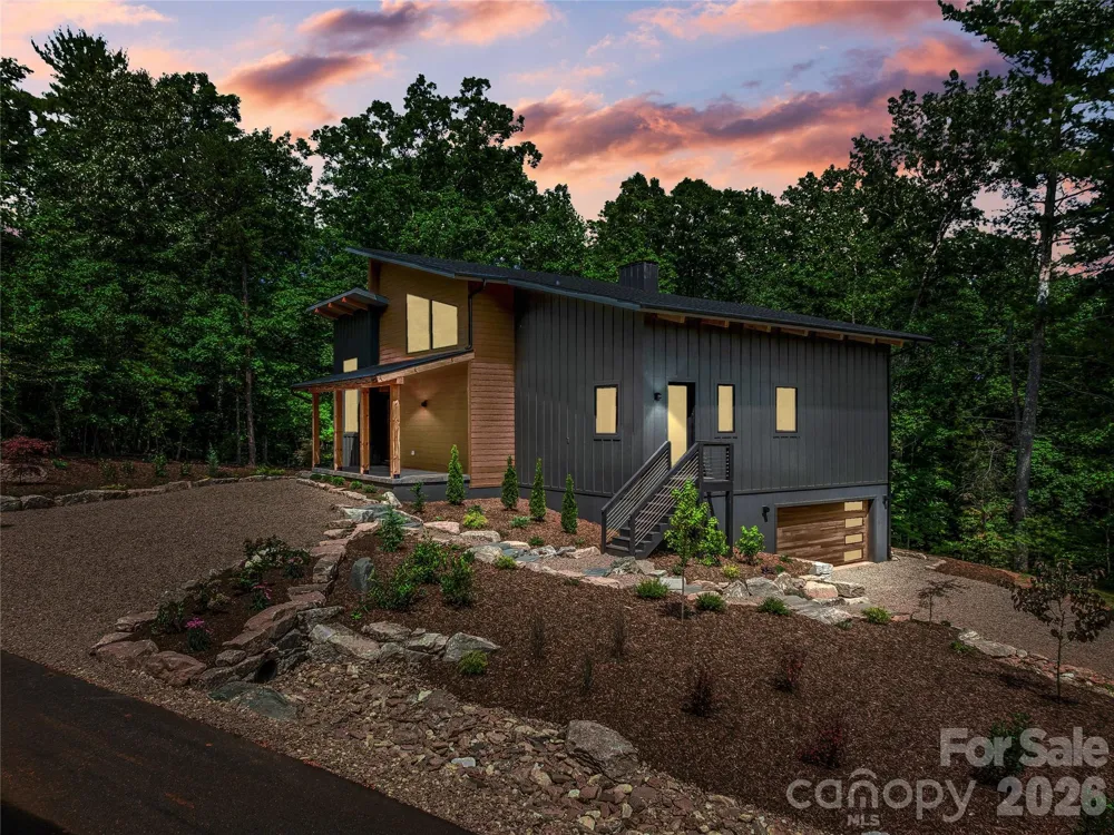 1180 West Lake Road Marion, NC 28752