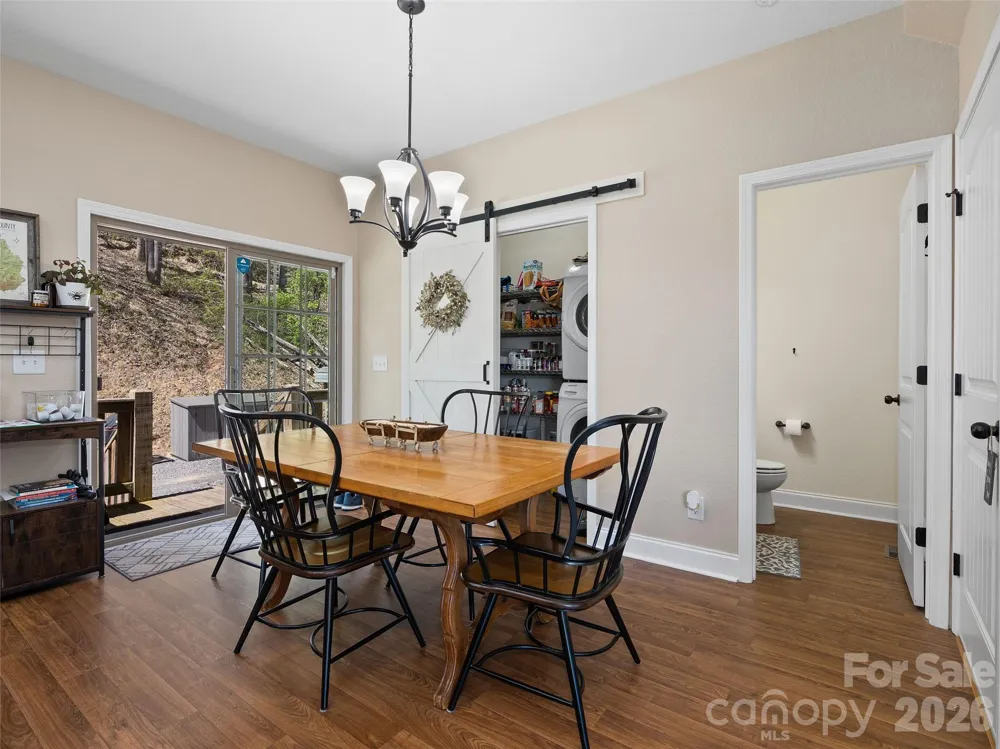 4823 Max Patch Road Clyde, NC 28721