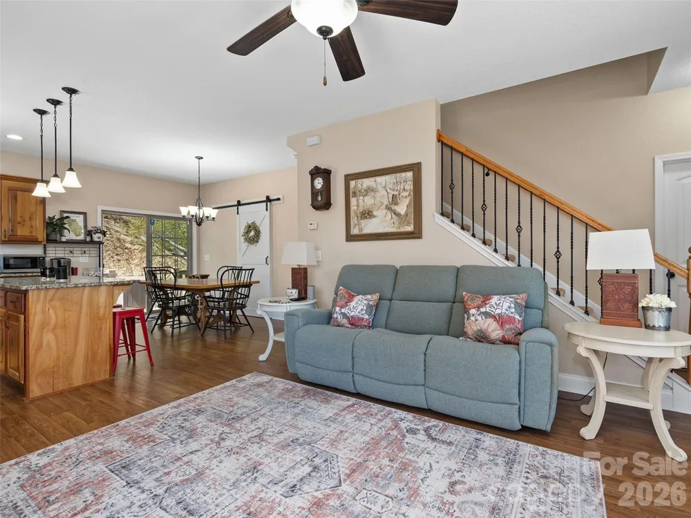 4823 Max Patch Road Clyde, NC 28721