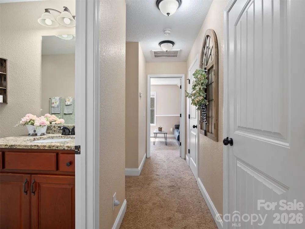 4823 Max Patch Road Clyde, NC 28721