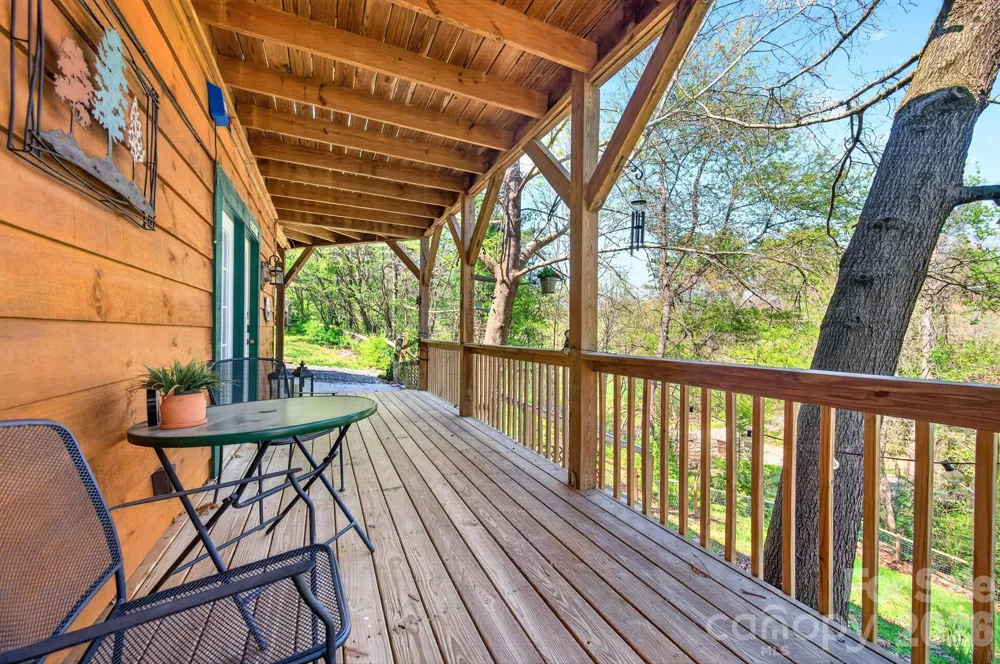 8 Blue Sky Drive Leicester, NC 28748