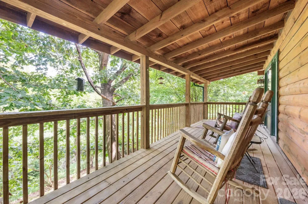 8 Blue Sky Drive Leicester, NC 28748